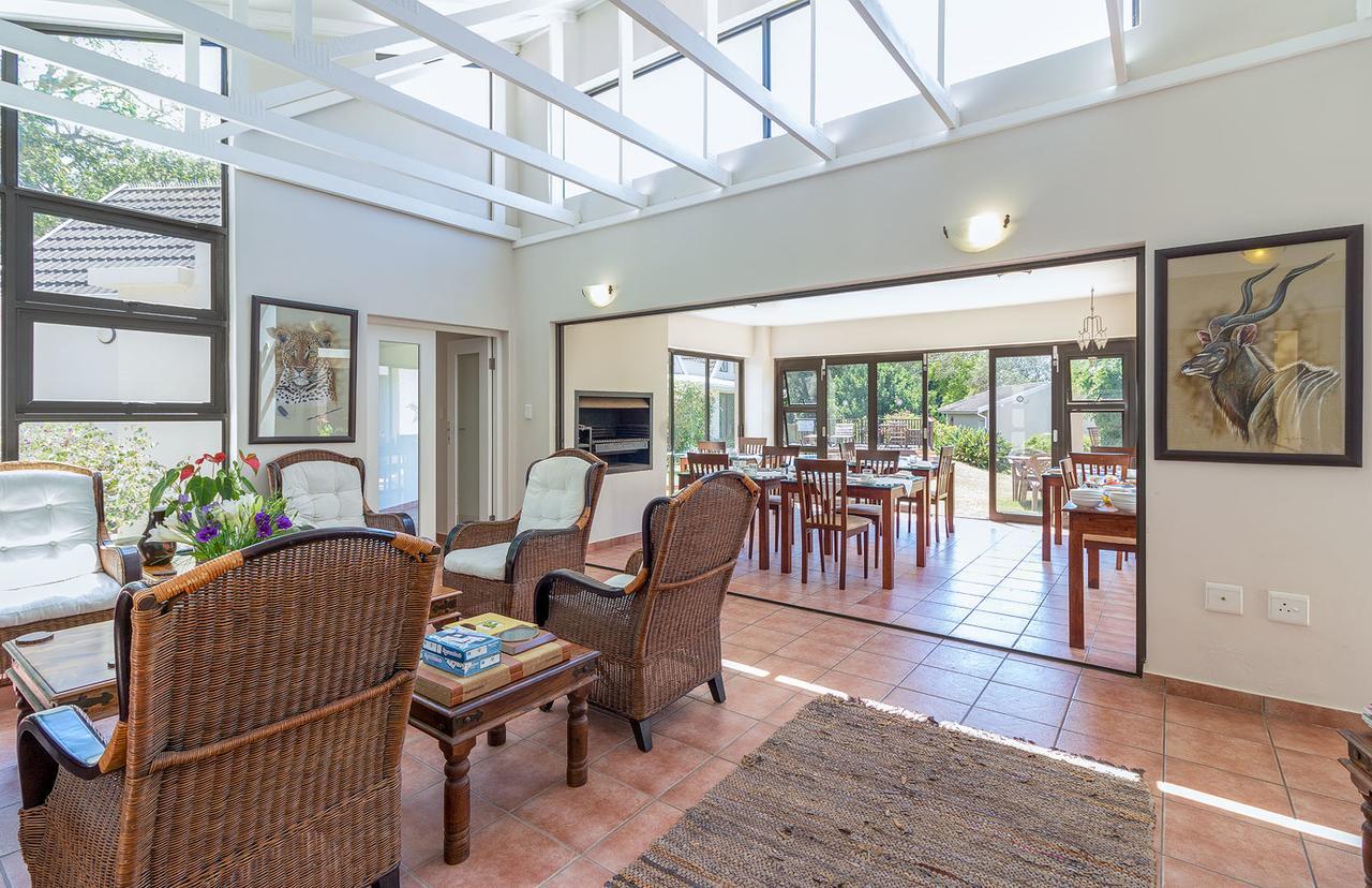 Sheilan House Hotel Порт Алфред Екстериор снимка