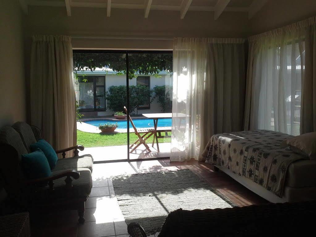 Sheilan House Hotel Порт Алфред Екстериор снимка
